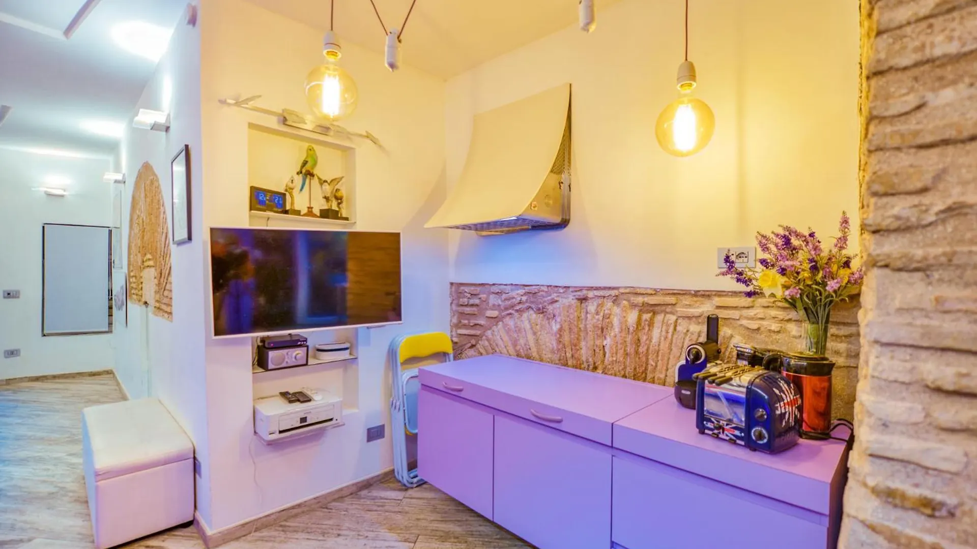 Apartment The Trendiest House Just Few Steps From The Colosseum